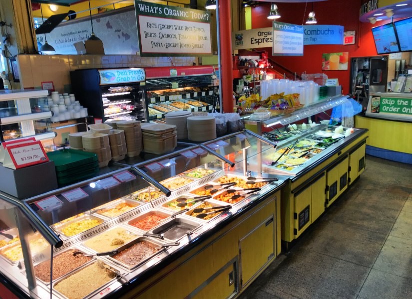 Photo: Deli Department at DTE Honolulu Store