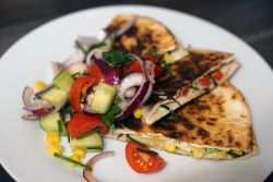 Picture: Veggie quesadilla with plant-based cheese