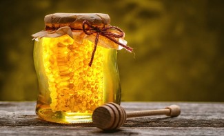 Photo: Raw Honey