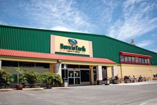 Photo: DTE Kahului Store