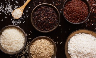 Photo: Grains of Rice in Bowls