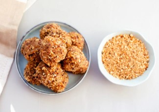 Photo: Almond Cookies