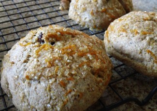 Photo: Almond Spelt Sweet Rolls