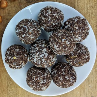 Photo: Buckwheat Cacao Cookie Balls