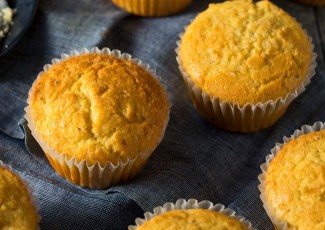 Photo: Chipotle Cornbread Muffins with Maple Butter