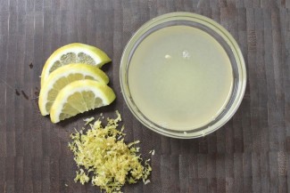 Photo: Lemon slices, lemon zest and lemon juice