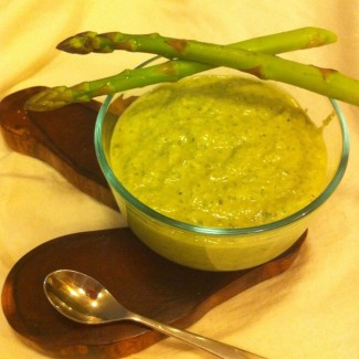 Photo: Raw Asparagus Pesto