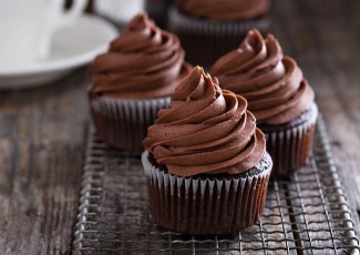 Photo: Vegan Chocolate Cupcakes