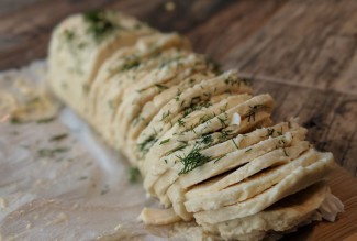 Photo: Vegan Garlic Compound Butter