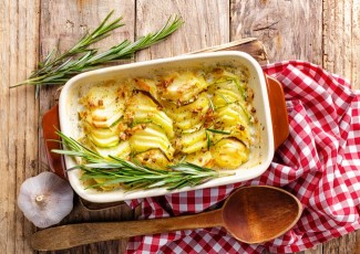 Photo: Vegan Scalloped Potatoes