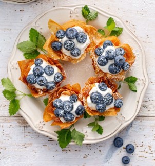Picture: Vegan Blueberry Cream Cheese Tarts