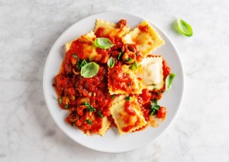 Photo: Ravioli with Marinara Sauce, Cheese and Parsley