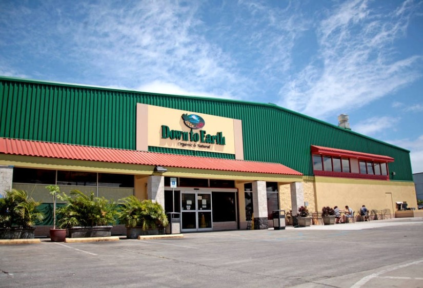 Photo: Down to Earth Kahului Store
