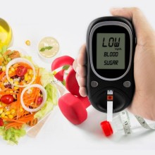 Glucose meter and healthy salad
